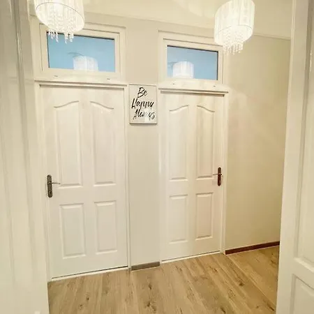 Διαμέρισμα Y Station Private